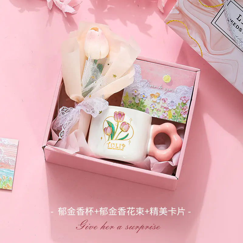Ceramic Tulip Mug Gift Box for Friends and Occasions