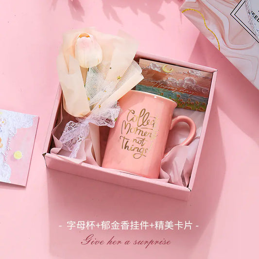 Ceramic Tulip Mug Gift Box for Friends and Occasions